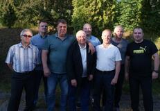Поздравдяет с 70-летним юбилеем заслужанного тренера Ермолаева Владимира и Яковлева Анатолия