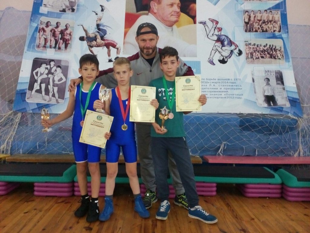 Первенство Минской области в программе открытого турнира по борьбе вольной памяти Первенство Минской области в программе открытого турнира по борьбе вольной памяти